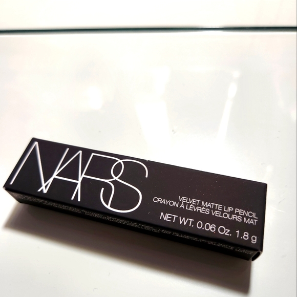 NARS Bundle - Picture 12 of 13